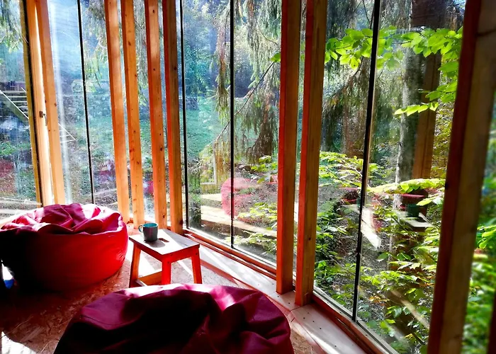 Wild Art Wooden House בית נופש *